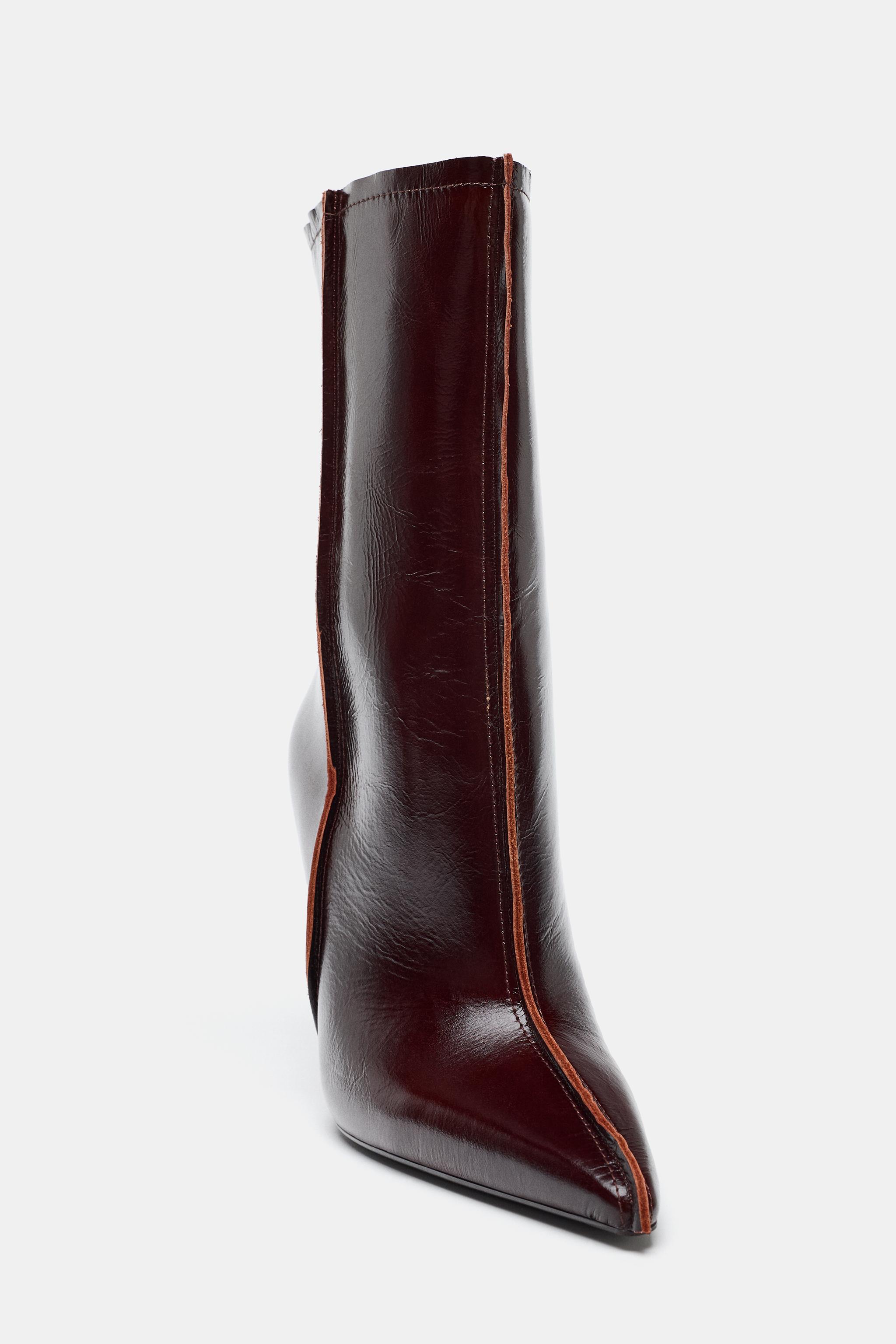 LEATHER POINTED ANKLE BOOTS